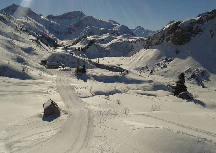 ski-instructor-lech-08