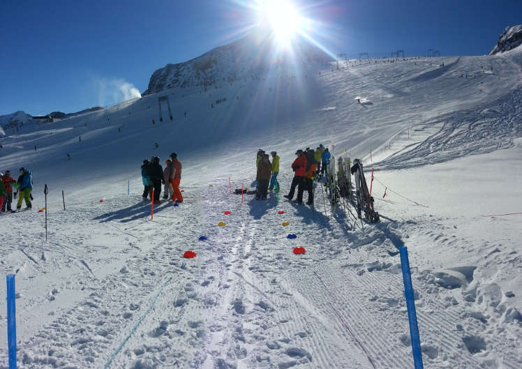 ski-instructor-lech-09